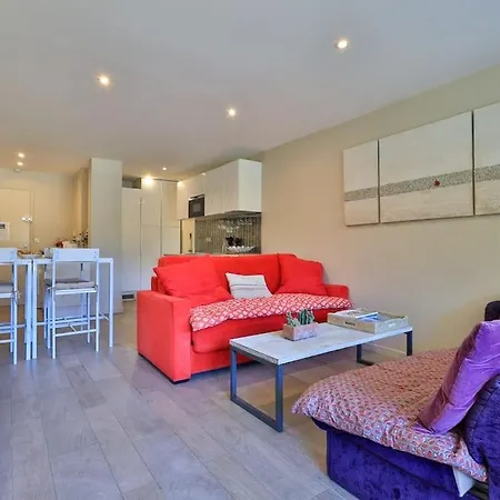 Centre St Tropez - Gd 2 Pieces, Piscine Et Parking 公寓