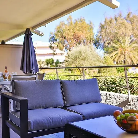 Centre St Tropez - Gd 2 Pieces, Piscine Et Parking 公寓 *