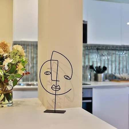 Centre St Tropez - Gd 2 Pieces, Piscine Et Parking 公寓 *